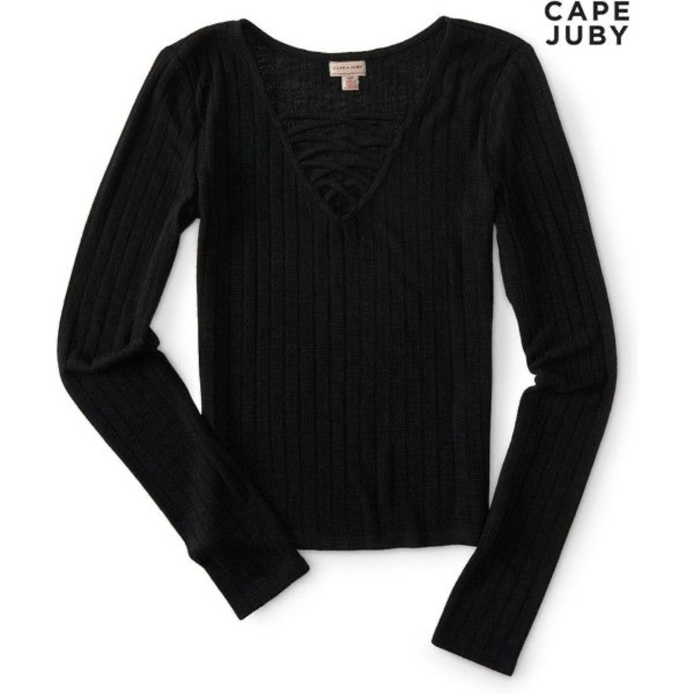 Aeropostle (cape juby) black sweater.